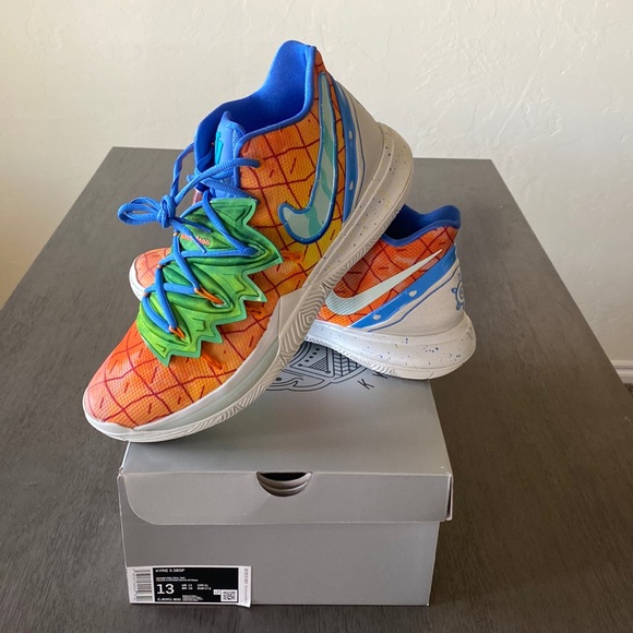 KYRIE NIKE SPONGEBOB PINEAPPLE SPECIAL EDITION SHOES -  13